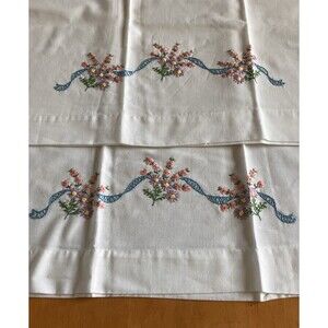 Vintage Set 2 Hand Embroidered Pillowcases with Flowers Farmhouse Cottage Core